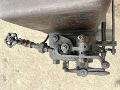 Early 3 Bolt 5 HP poppet Valve Thermoil Diesel Stationary Gas Engine.