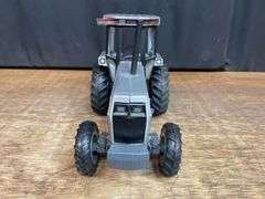 1/16 White 170 Workhorse SM