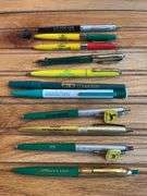 (11) John Deere Pens