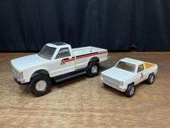 (2) AC Pickup Trucks Ertl