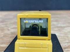 (2) Caterpillar Challenger + 591 Pipelayer Joal