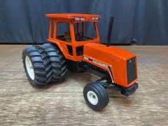 1/16 AC 8030 Reno Collector Ertl