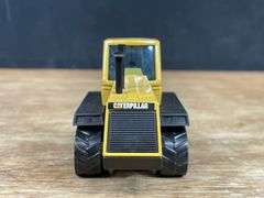 (2) Caterpillar Challenger + 591 Pipelayer Joal