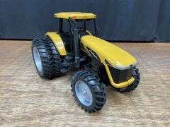 1/16 Challenger MT665B SM