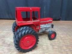 1/16 Massey Ferguson 1150 V8 Ertl