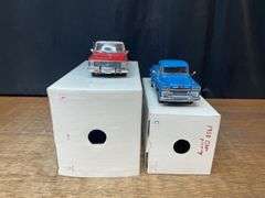 (2) 1/24 Chevrolet Pickups NIB Danbury Mint