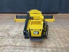 1/32 Caterpillar Lexion 590R Combine Norscot