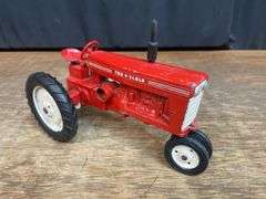 1/16 Tru-Scale 560 Carter