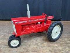 1/16 Tru-Scale 560 Carter