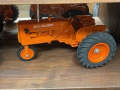 1/16 AC Tractor Set w/Display Case SC