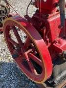 2 HP Famous Vertical Engine