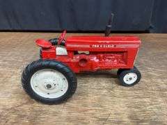 1/16 Tru-Scale 560 Carter
