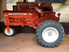1/16 AC Tractor Set w/Display Case SC