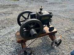 1-1/2hp McCormick Deering M