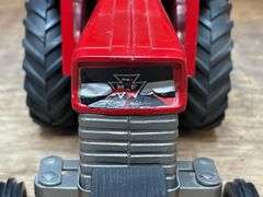 1/16 Massey Ferguson 1080 Ertl