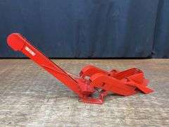 1/16 Tru-Scale Corn Picker NIB Carter