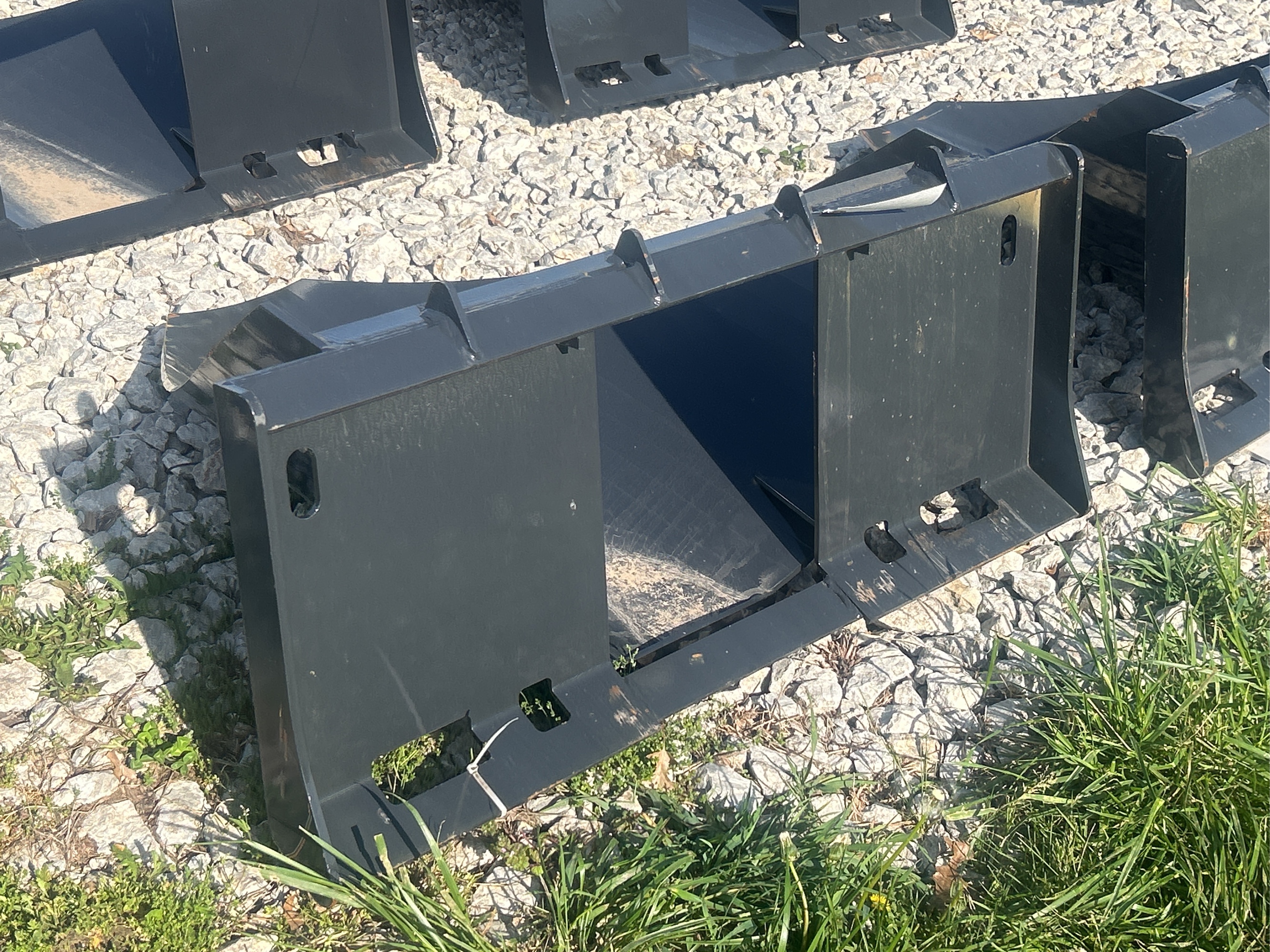 Lot image 4