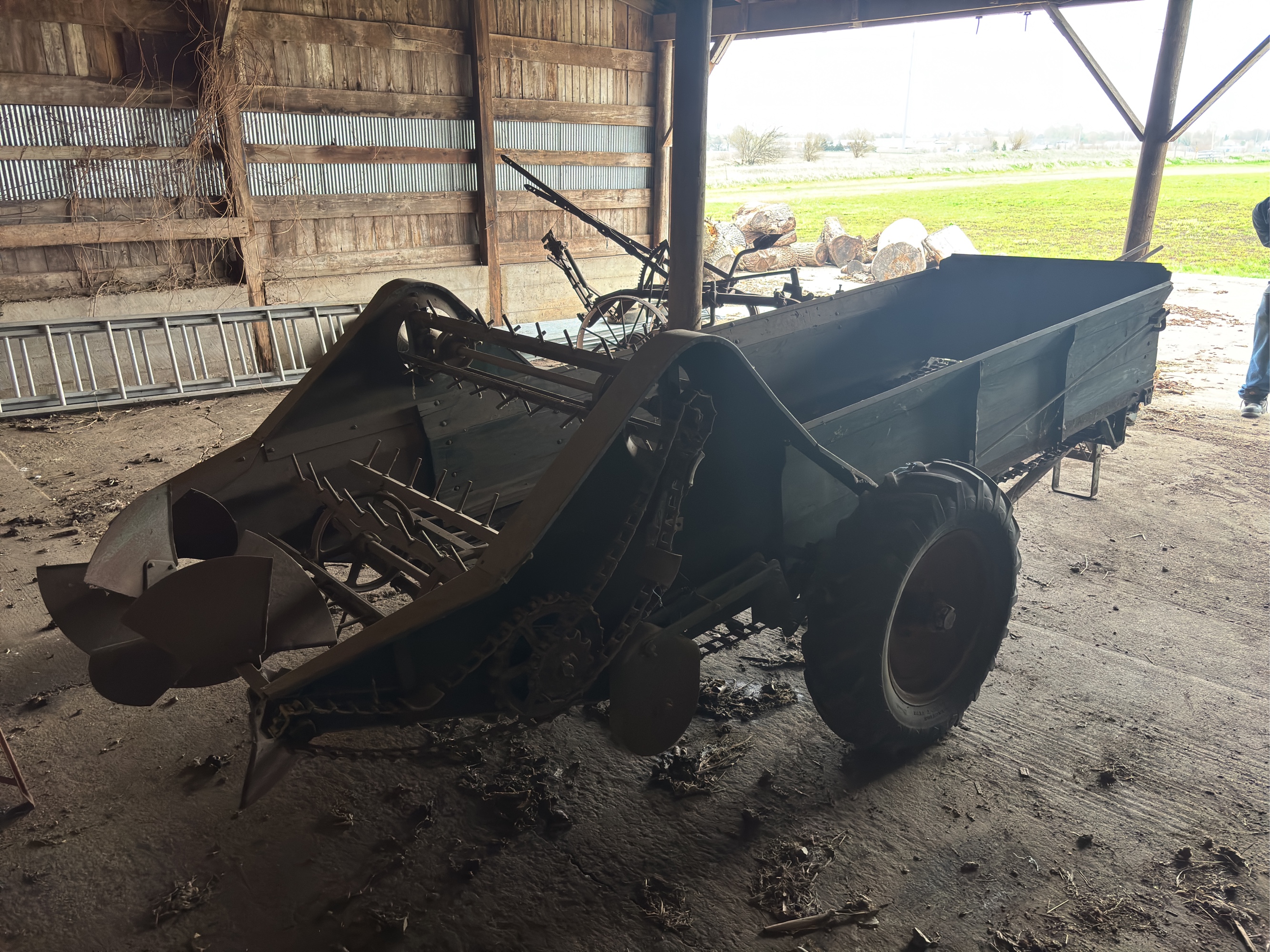 Lot image 3