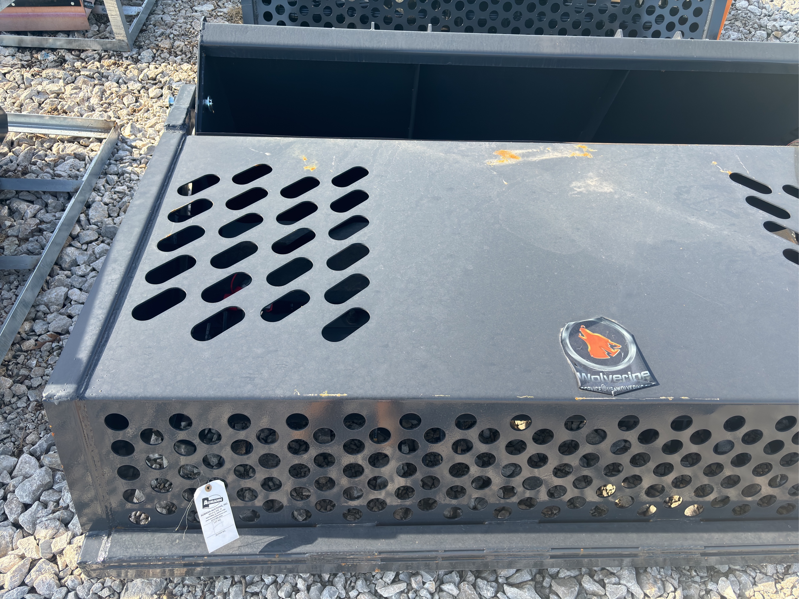 Lot image 2