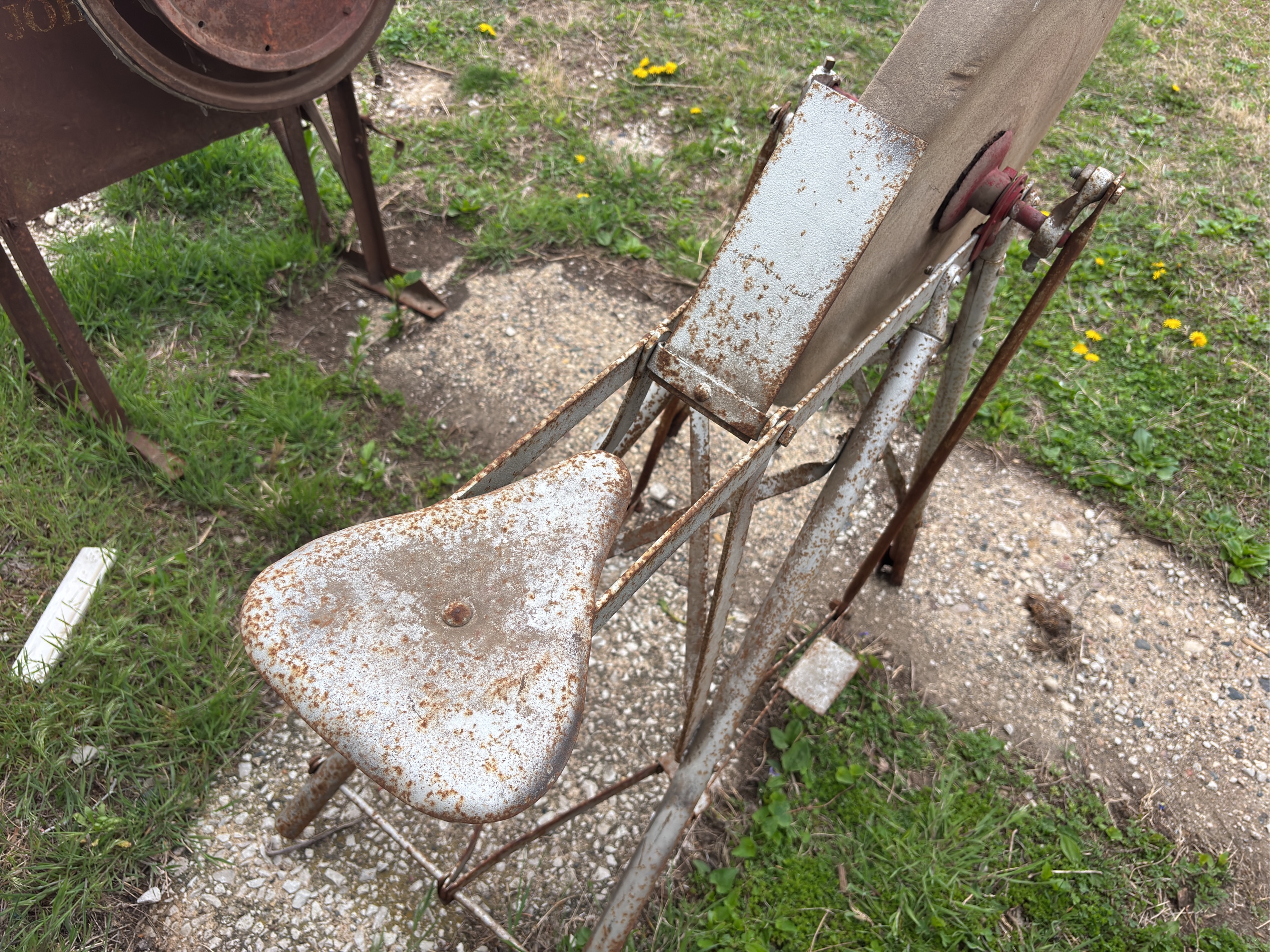 Lot image 10