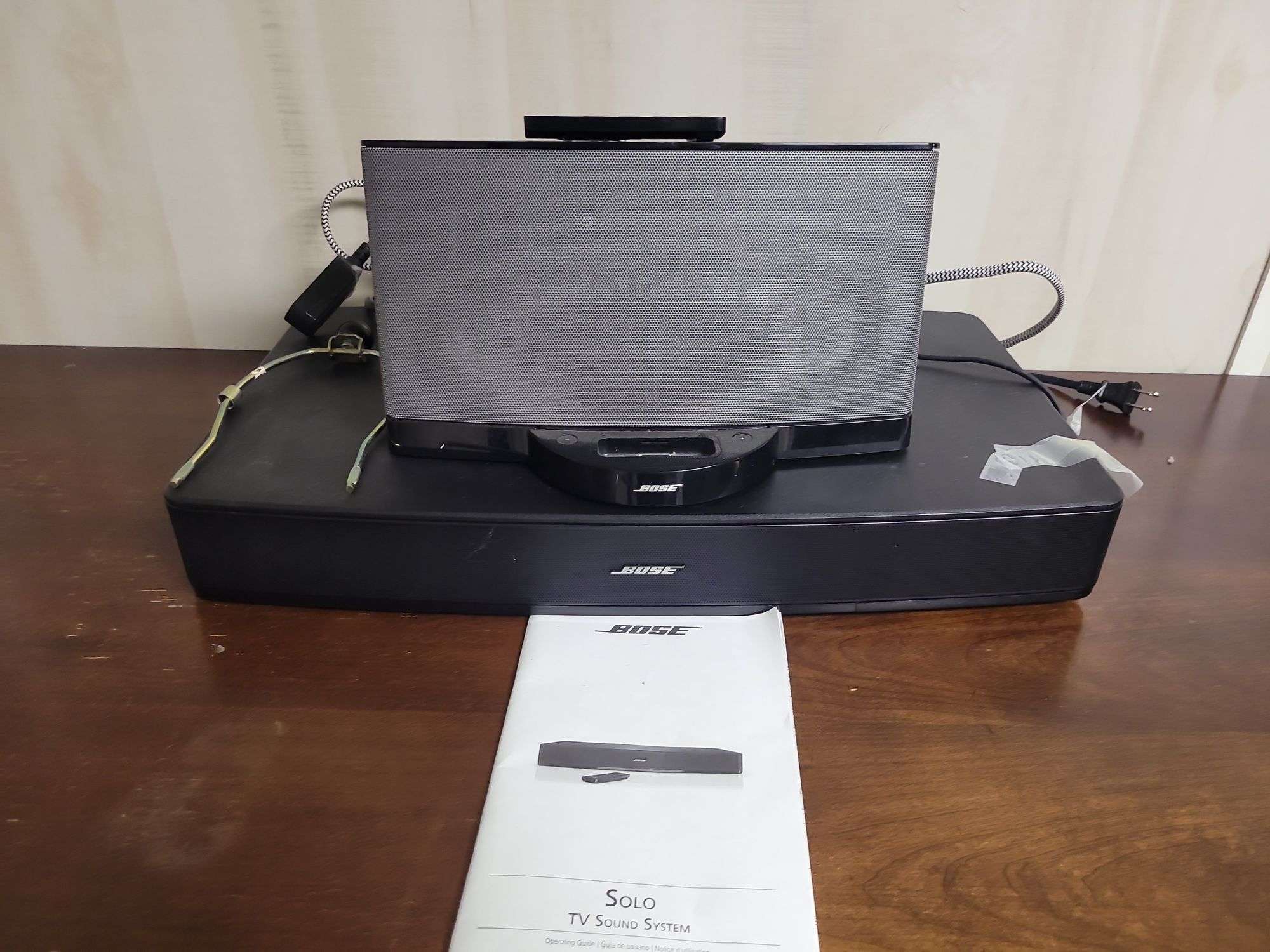 Bose Solo TV Sound System - Aumann Auctions, Inc.