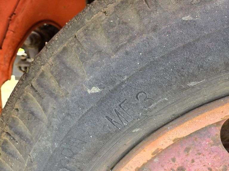 Macdonald Low bed truck