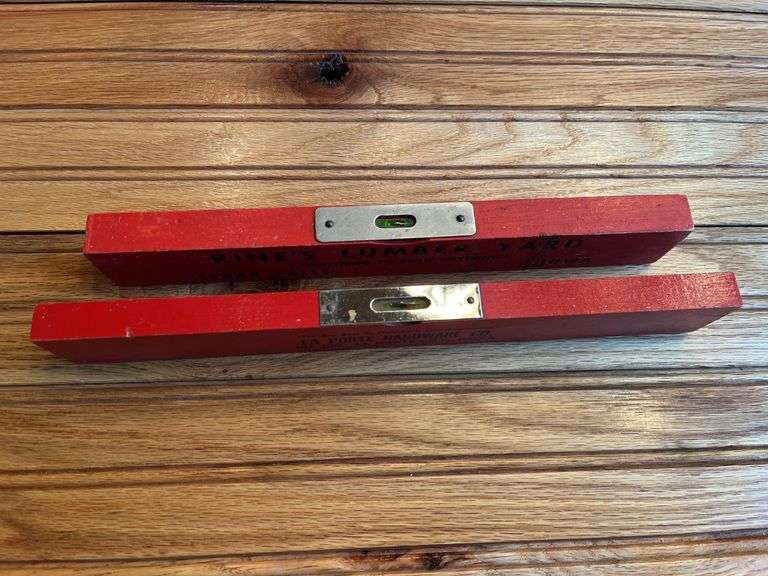 (2) Wooden Levels