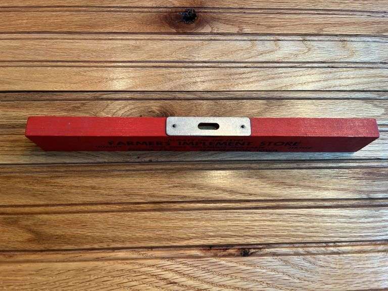 John Deere Wooden Level