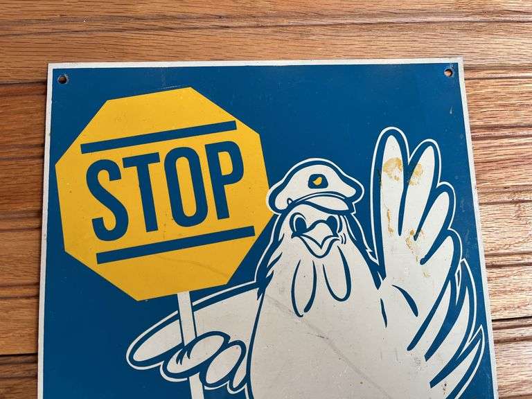 Hy-Line Chicks SST Sign