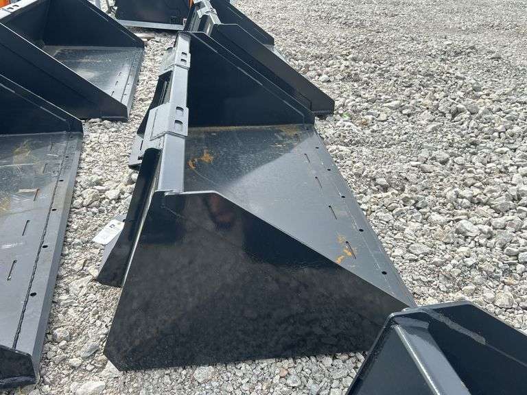 Track Duty Bucket
