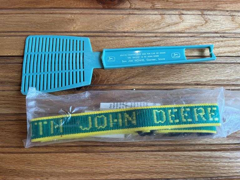 (2) John Deere Flyswatter + Luggage Strap image