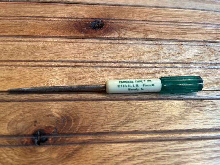 John Deere Screwdriver