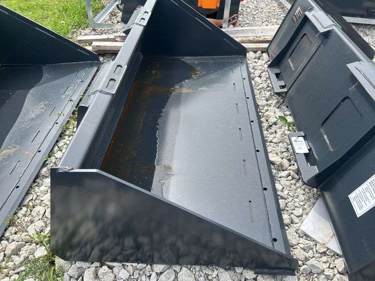 Track Duty Bucket