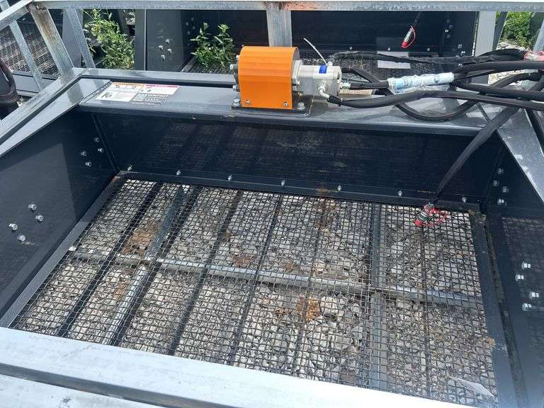 Screening Bucket