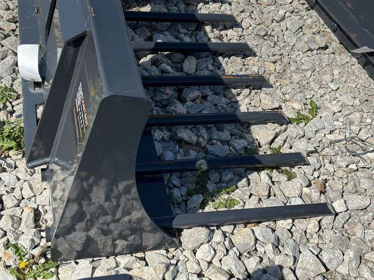 Skid Steer X-treme Manure Forks