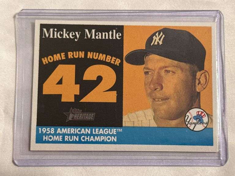 2007 Topps #MHRC42 Mickey Mantle Home Run Number 42 image