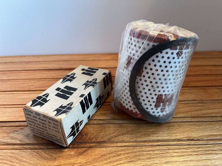 (2) IH Filter + Parts Box image