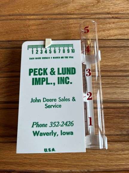 John Deere Rain Gauge NIB