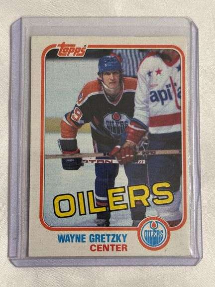 1981 Topps #16 Wayne Gretzky image