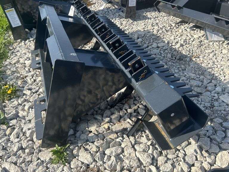 Skid Steer Ripper