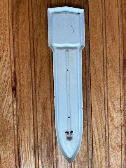 Crows Hybrids Thermometer