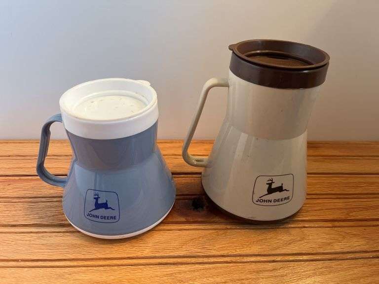 (4) John Deere Mugs