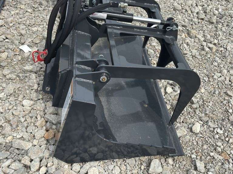 Mini Stump Grapple