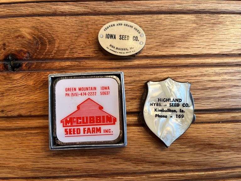 (3) Seed Company Tape Measures + Knife image