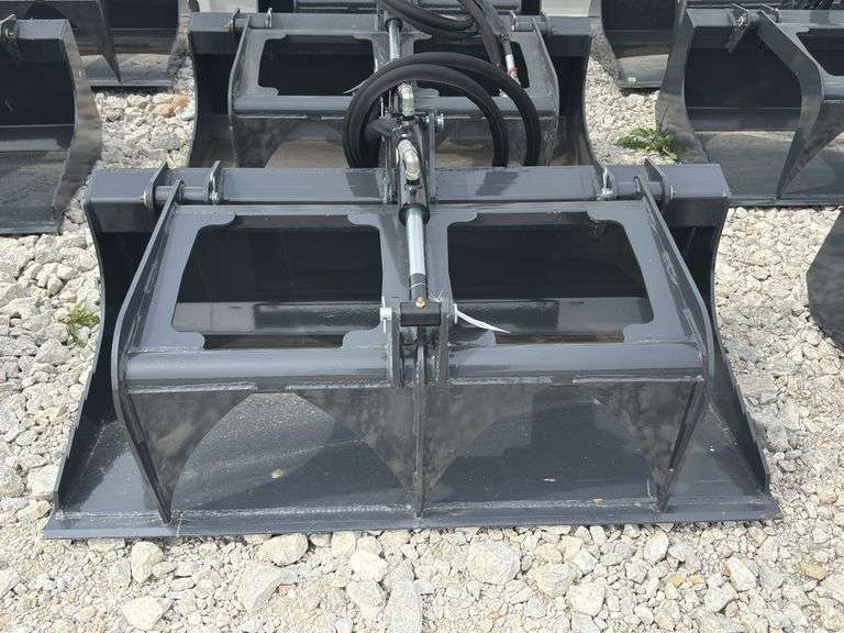 Mini Stump Grapple
