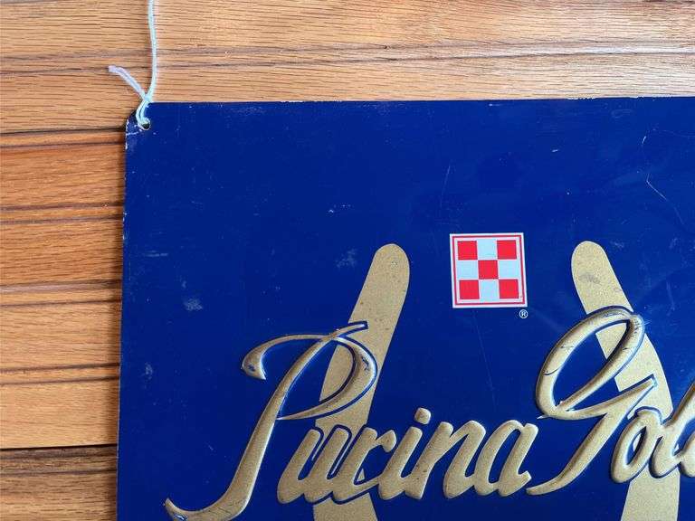 Purina Gold Dealer SST Sign