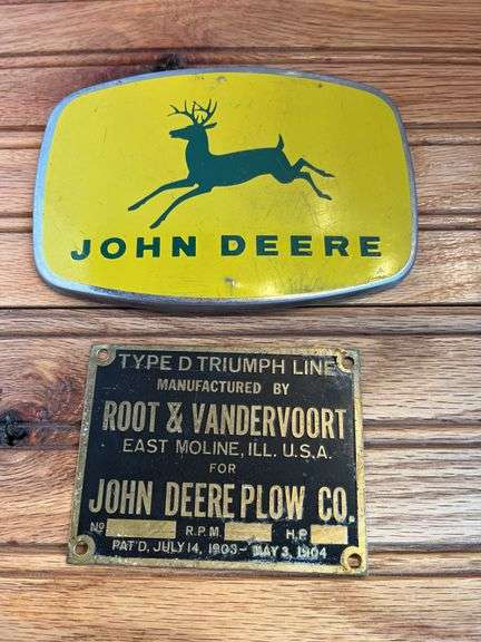 (2) John Deere Badge + Dataplate image
