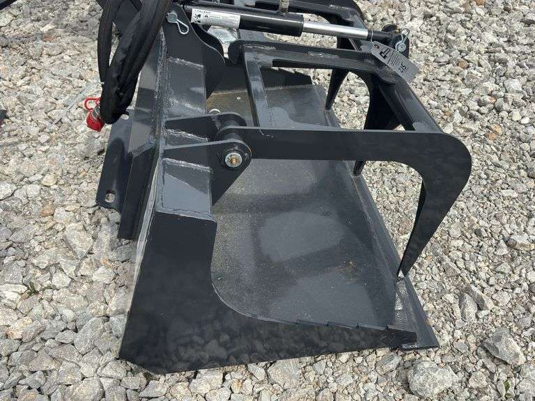 Mini Stump Grapple