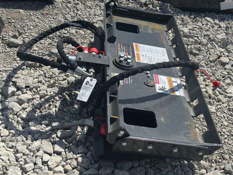 Skid Steer Tilt Attach Plate