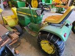 John Deere 212 lawn tractor with attachments